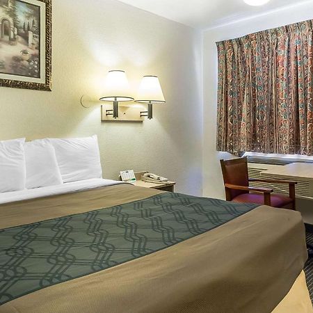Rodeway Inn Nashville Dış mekan fotoğraf