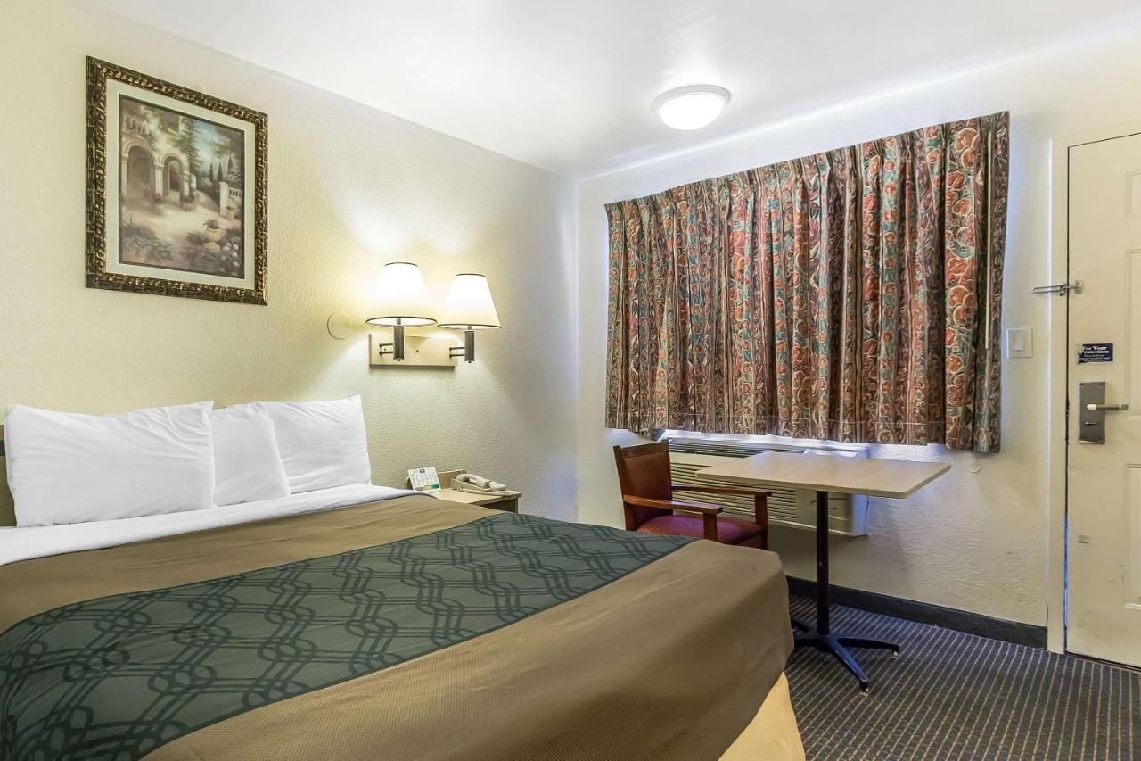 Rodeway Inn Nashville Dış mekan fotoğraf