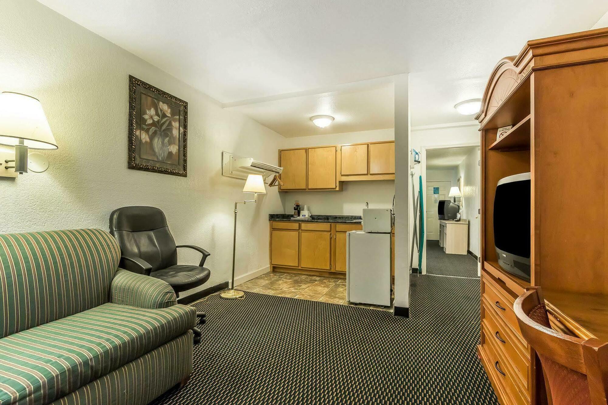 Rodeway Inn Nashville Dış mekan fotoğraf